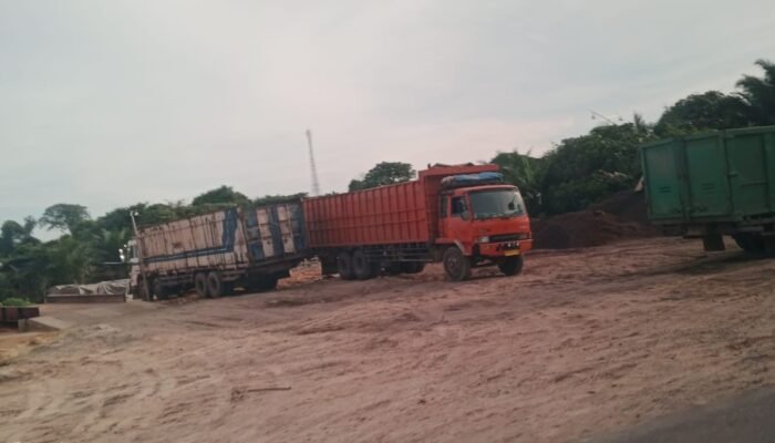 Diduga Gudang Cangkang Milik Sinaga Bebas Beroperasi di Rantau Bais, Warga Keluhkan Dampak Lingkungan
